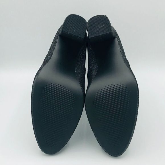 NWT STEVE MADDEN STRETCHY BOOTIES - Picture 4 of 6